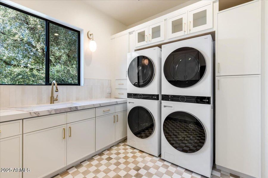 038-IMG_6807 038-IMG_6807