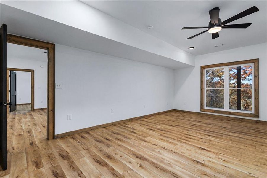 Spacious, unfurnished interior of a new home in , Ellijay (Image 41).