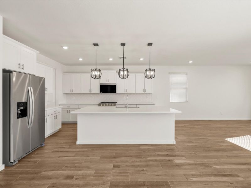 Furnished interior view inside a new home in Bella Vista Farms Reserve Series, San Tan Valley (Image 4). Furnished interior view inside a new home in Bella Vista Farms Reserve Series, San Tan Valley (Image 4).