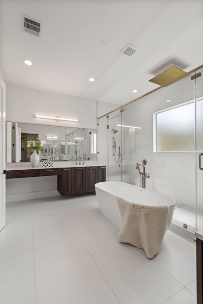 Furnished interior view inside a new home in , Houston (Image 9).
