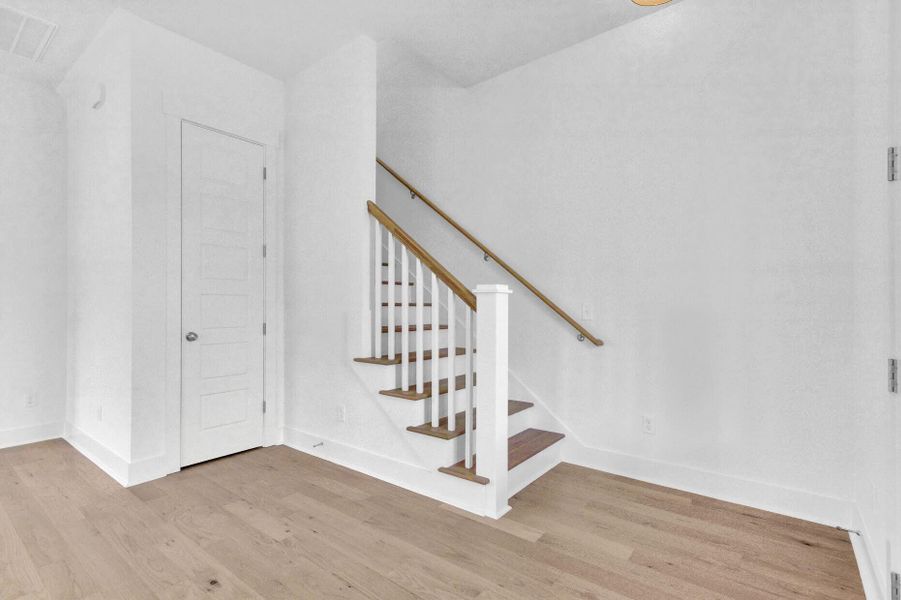 Spacious, unfurnished interior of a new home in , Summerville (Image 34). Spacious, unfurnished interior of a new home in , Summerville (Image 34).