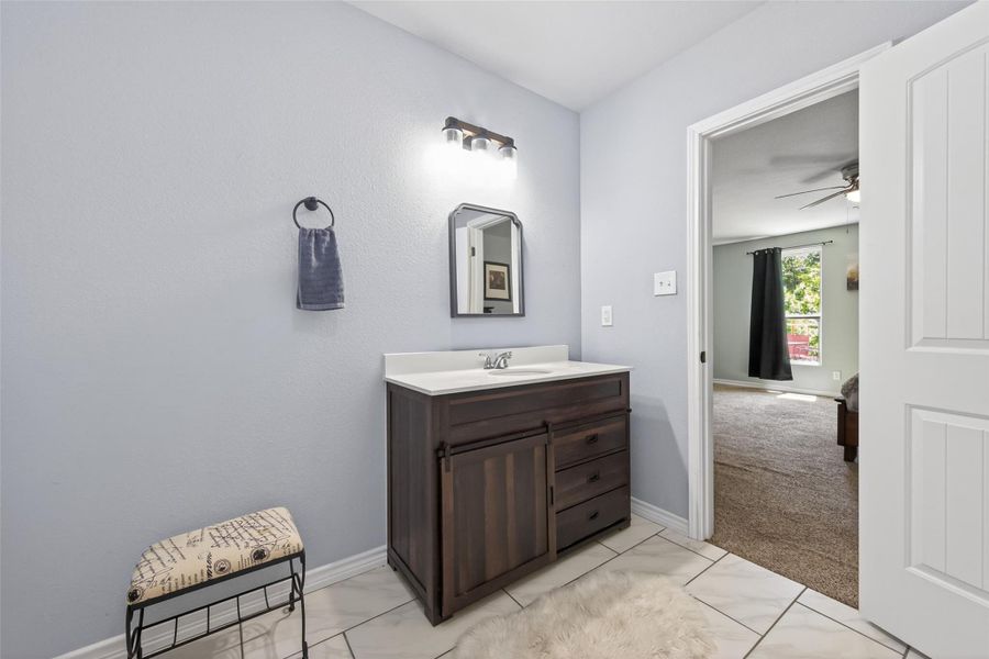 Furnished interior view inside a new home in , Conroe (Image 28). Furnished interior view inside a new home in , Conroe (Image 28).
