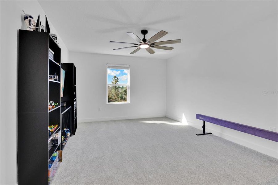 Spacious, unfurnished interior of a new home in , Clermont (Image 15).