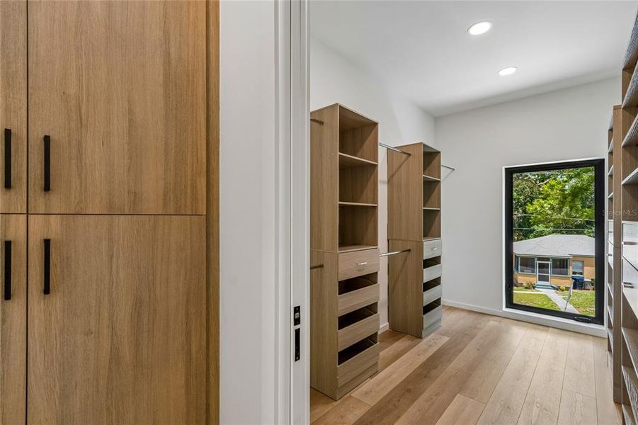 Furnished interior view inside a new home in , Tampa (Image 13).