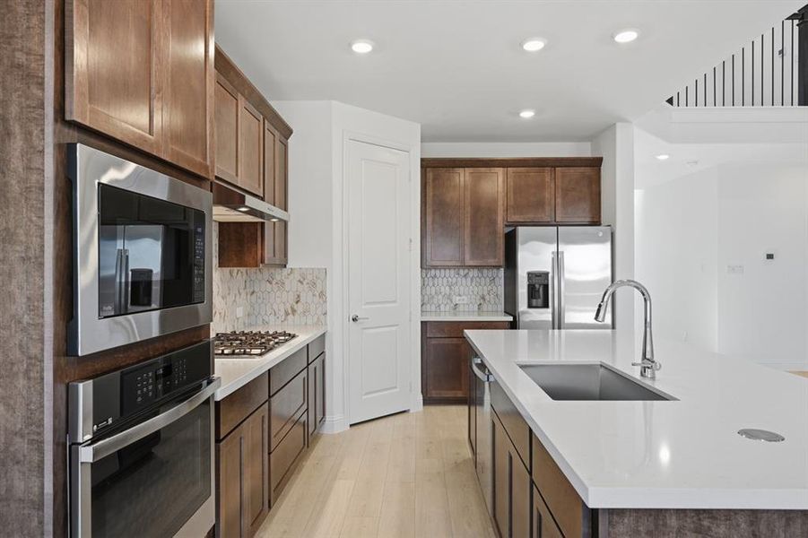 1600 Victory Terrace ~ Ready Now