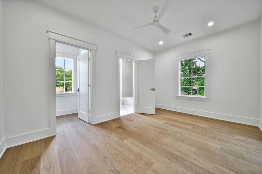 Spacious, unfurnished interior of a new home in , Houston (Image 43). Spacious, unfurnished interior of a new home in , Houston (Image 43).