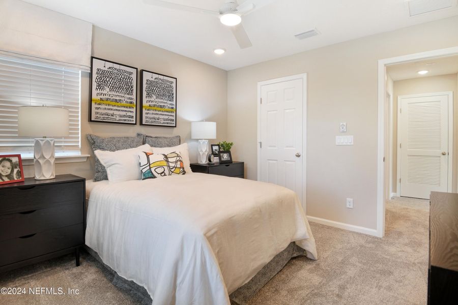 Furnished interior view inside a new home in Irongate, Jacksonville (Image 23).
