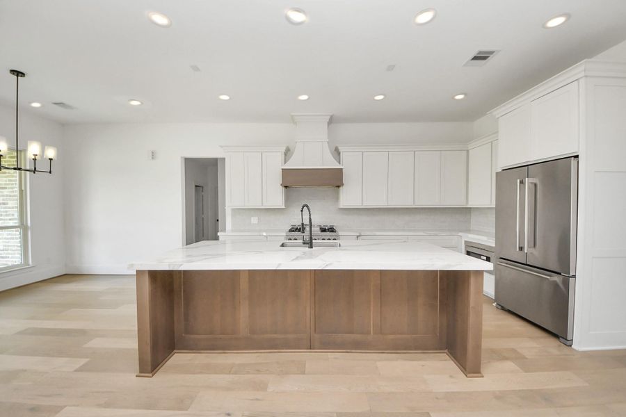 Furnished interior view inside a new home in , Alvin (Image 17). Furnished interior view inside a new home in , Alvin (Image 17).