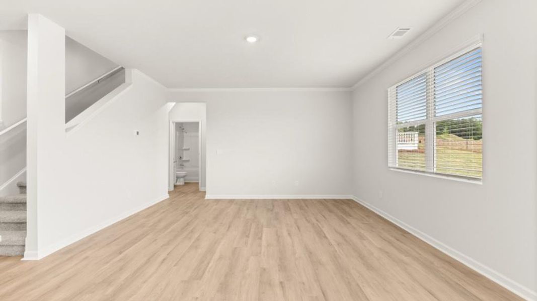 Spacious, unfurnished interior of a new home in Sheffield Highlands, Dallas (Image 19). Spacious, unfurnished interior of a new home in Sheffield Highlands, Dallas (Image 19).