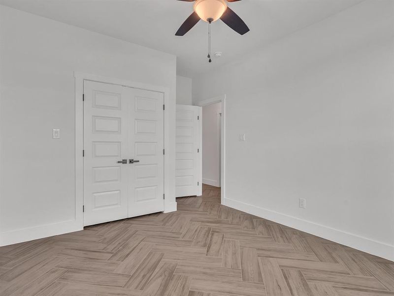 Spacious, unfurnished interior of a new home in , Granbury (Image 32). Spacious, unfurnished interior of a new home in , Granbury (Image 32).