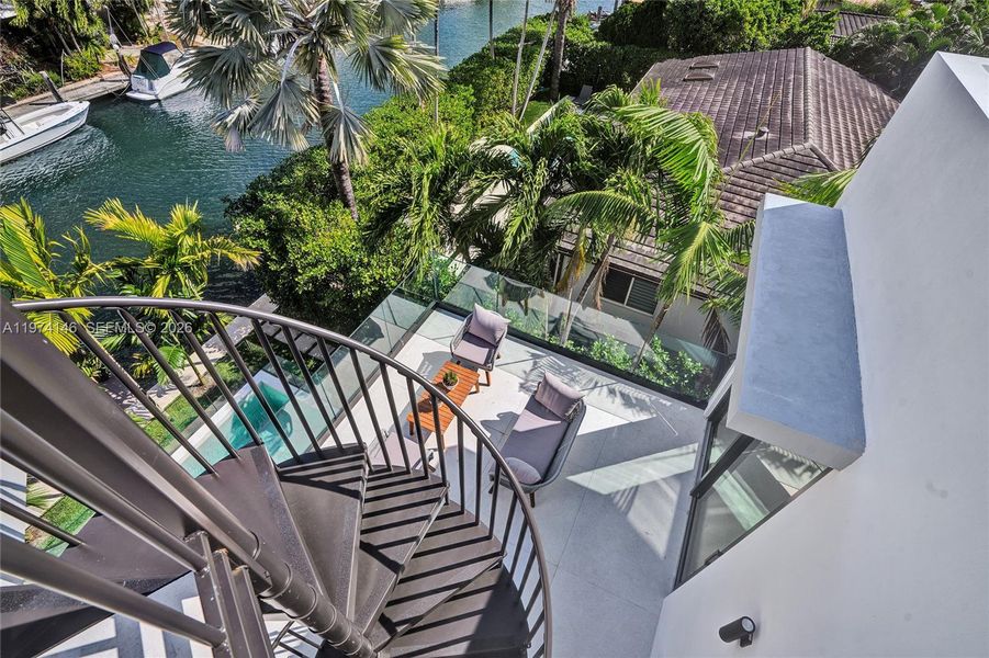 Exterior details and patio area of a home in , Miami Shores (Image 29).