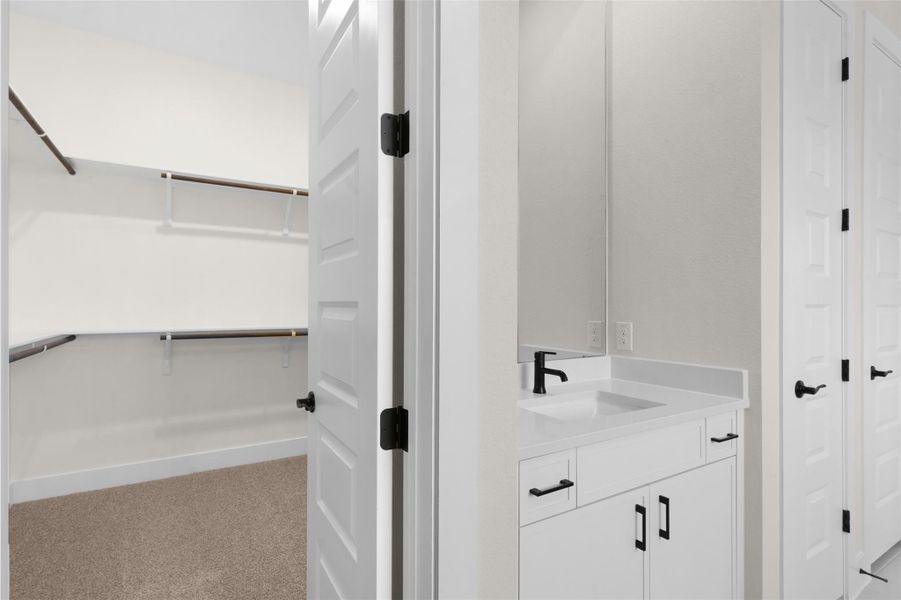REPRESENTATIVE OF FLOOR PLAN ONLY REPRESENTATIVE OF FLOOR PLAN ONLY