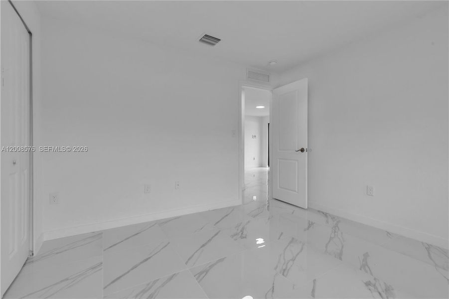 Spacious, unfurnished interior of a new home in , Homestead (Image 24).
