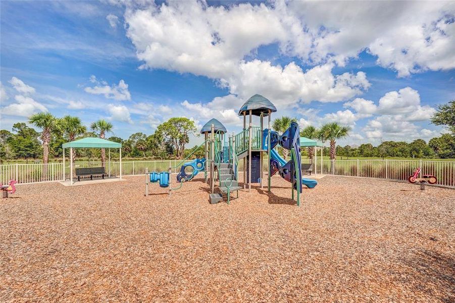 Community amenities in , Sarasota (Image 68). Community amenities in , Sarasota (Image 68).