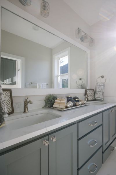 Representative furnished interior of a home built from the The Ellen II by Reece Homes in Traditions, Bryan (Image 41).