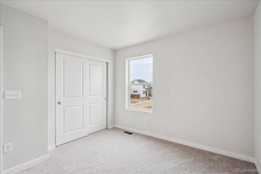 Spacious, unfurnished interior of a new home in Farmlore, Brighton (Image 23).