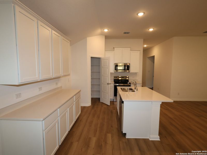 Furnished interior view inside a new home in Greenspoint Heights, Seguin (Image 15).