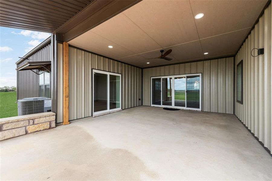 Image 23 of a home in . Image 23 of a home in .