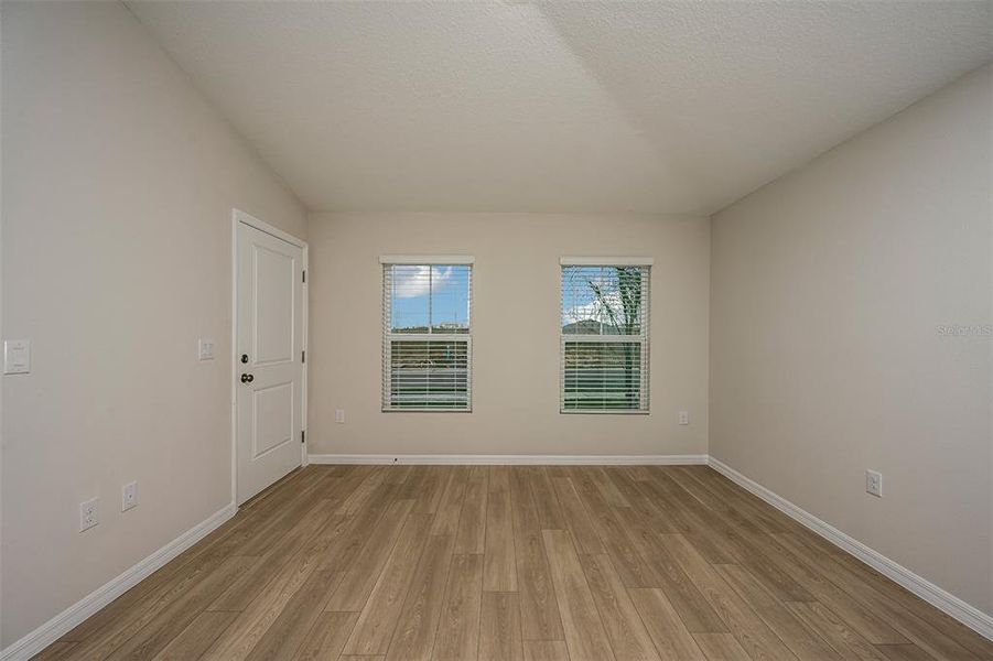 Spacious, unfurnished interior of a new home in Crosswinds, Haines City (Image 22). Spacious, unfurnished interior of a new home in Crosswinds, Haines City (Image 22).