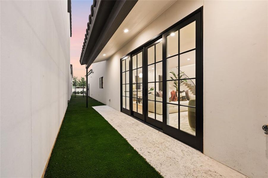 Exterior details and patio area of a home in , Flower Mound (Image 4).