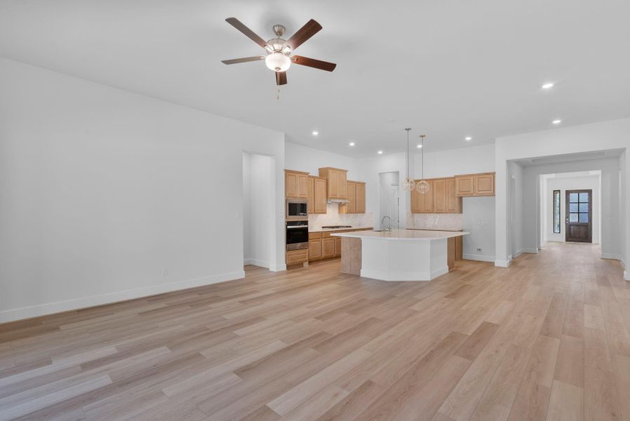 Image 28 of a home in Colton. Image 28 of a home in Colton.