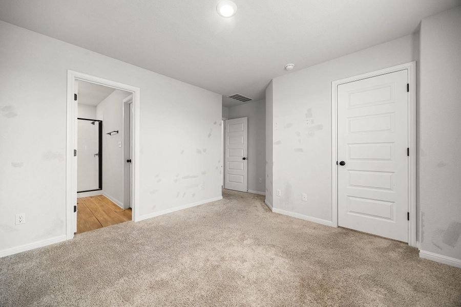 Spacious, unfurnished interior of a new home in , Round Rock (Image 28). Spacious, unfurnished interior of a new home in , Round Rock (Image 28).