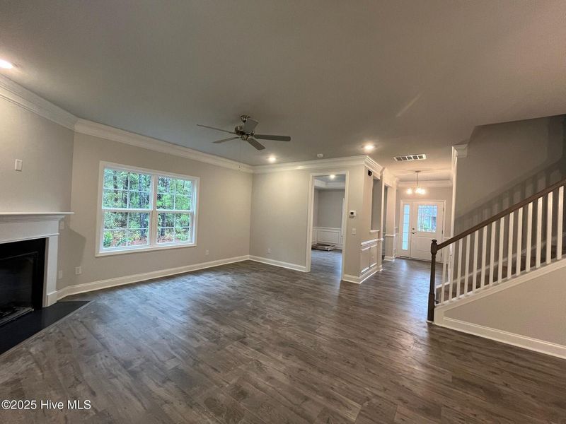Spacious, unfurnished interior of a new home in Palmetto Creek, Bolivia (Image 22).