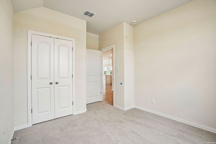 Spacious, unfurnished interior of a new home in Prairie Green, Converse (Image 11).