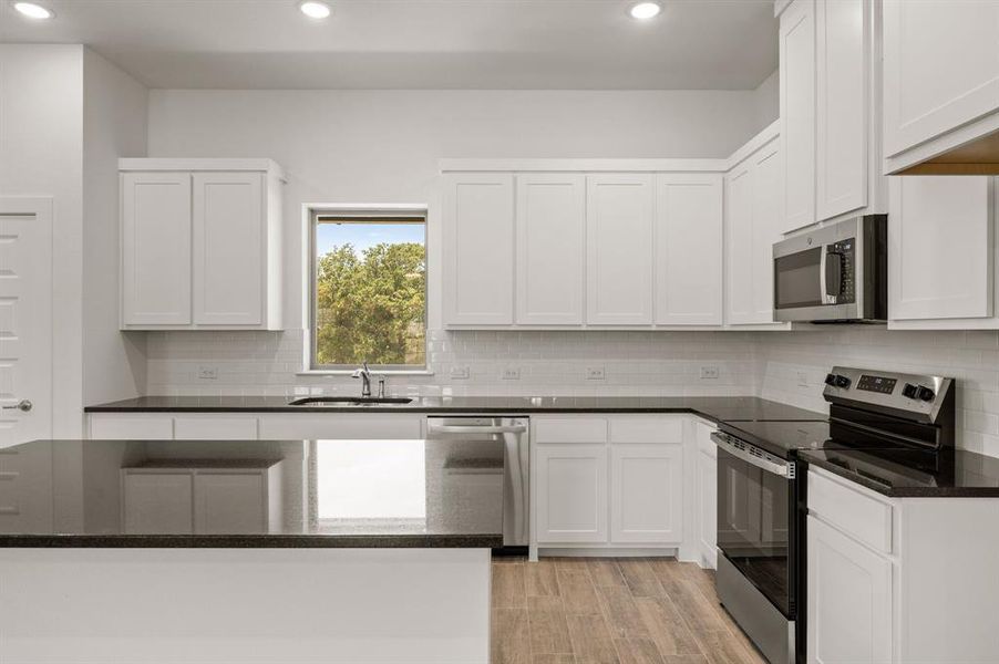 Furnished interior view inside a new home in Saddleback Estates, Boyd (Image 10).