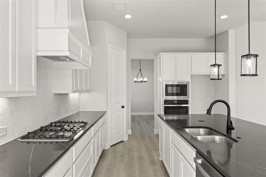 Breakfast nook and Kitchen