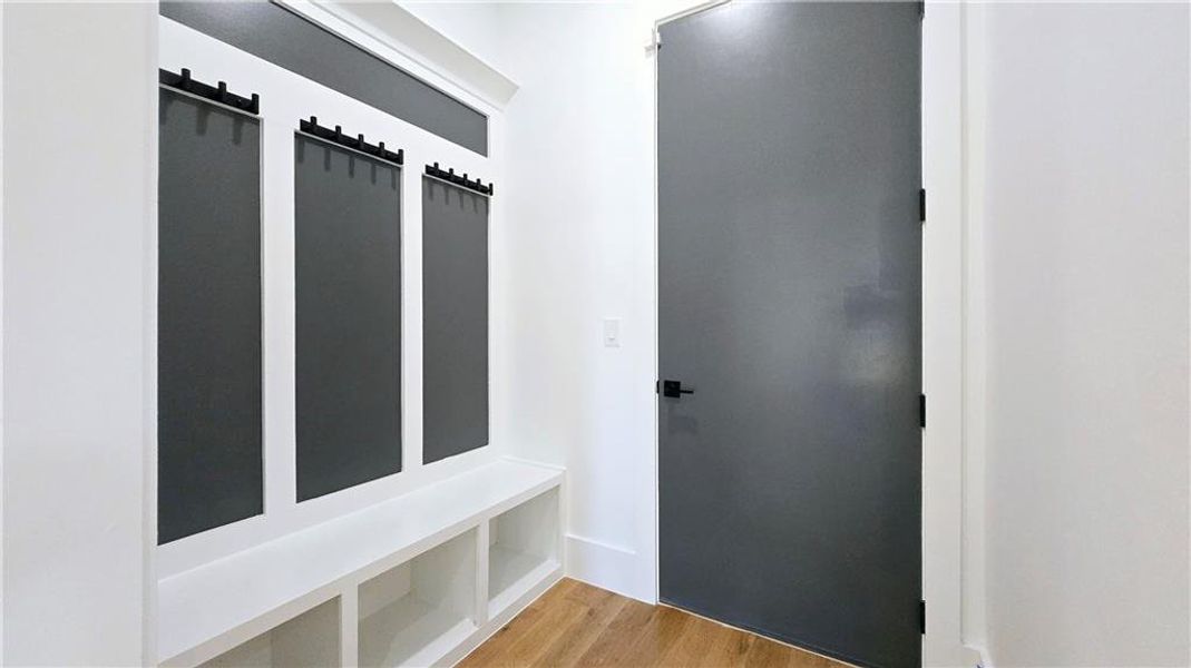 Spacious, unfurnished interior of a new home in , Atlanta (Image 50). Spacious, unfurnished interior of a new home in , Atlanta (Image 50).