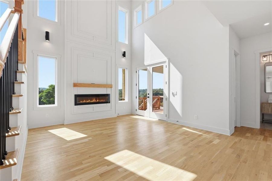 Spacious, unfurnished interior of a new home in , Clermont (Image 41).
