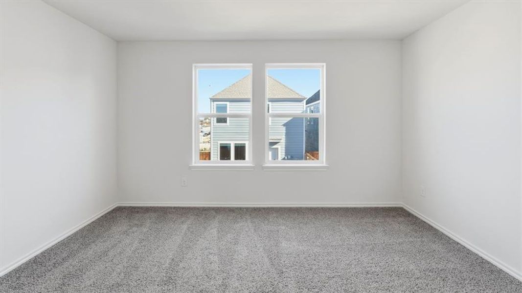 Spacious, unfurnished interior of a new home in Arbor Trails South, Princeton (Image 18).