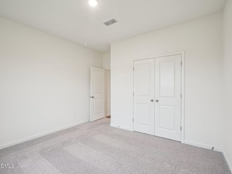 18-web-or-mls-Solace Wy 212-2805-018