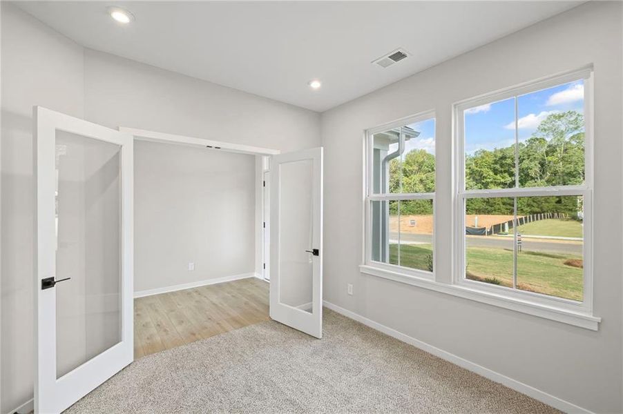 Spacious, unfurnished interior of a new home in Pickens Bluff, Hiram (Image 24).