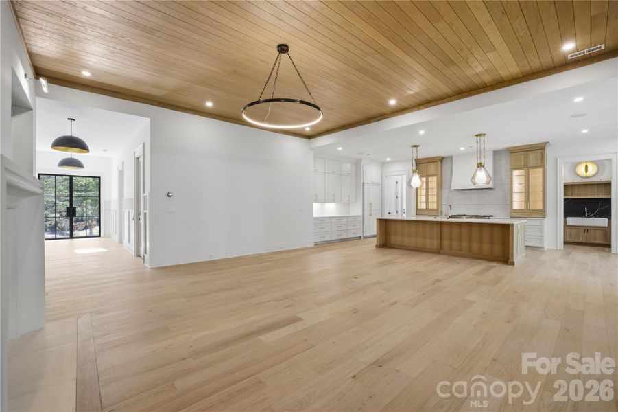Spacious, unfurnished interior of a new home in , Charlotte (Image 17).