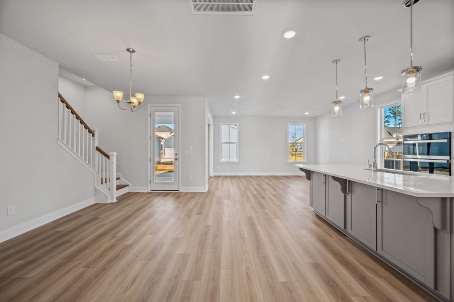 Spacious, unfurnished interior of a new home in Nexton, Summerville (Image 34).