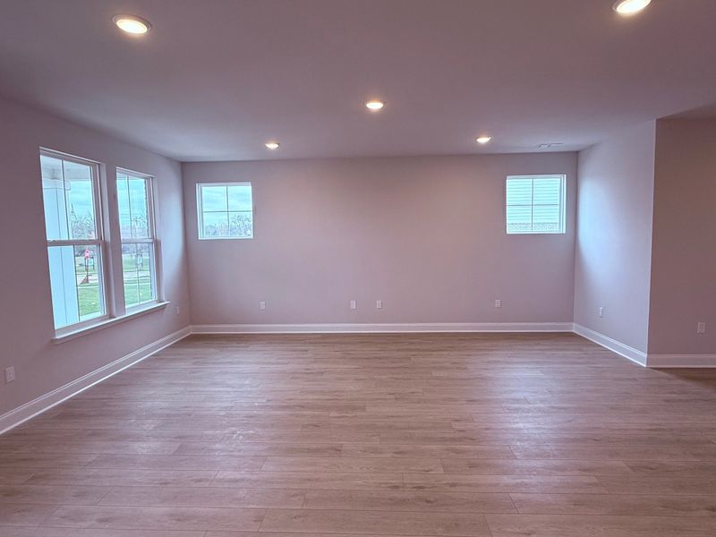 Spacious, unfurnished interior of a new home in Promenade at Clari Park, Murfreesboro (Image 17).