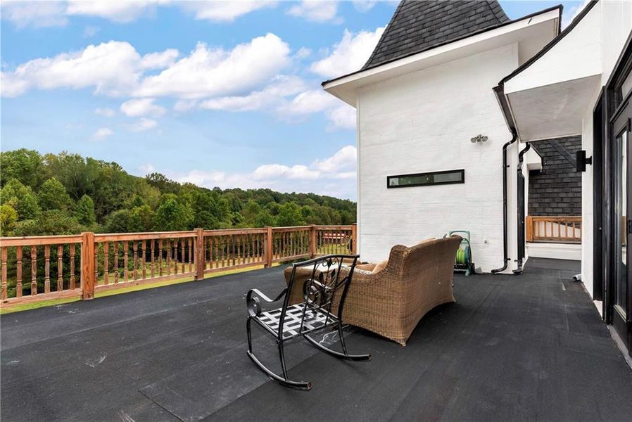 Image 55 of a home in .