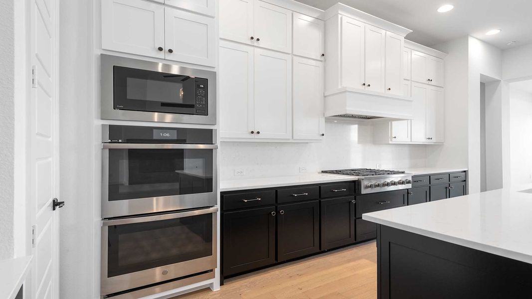 Furnished interior view inside a new home in Lakewood Village, Lakewood Village (Image 6).