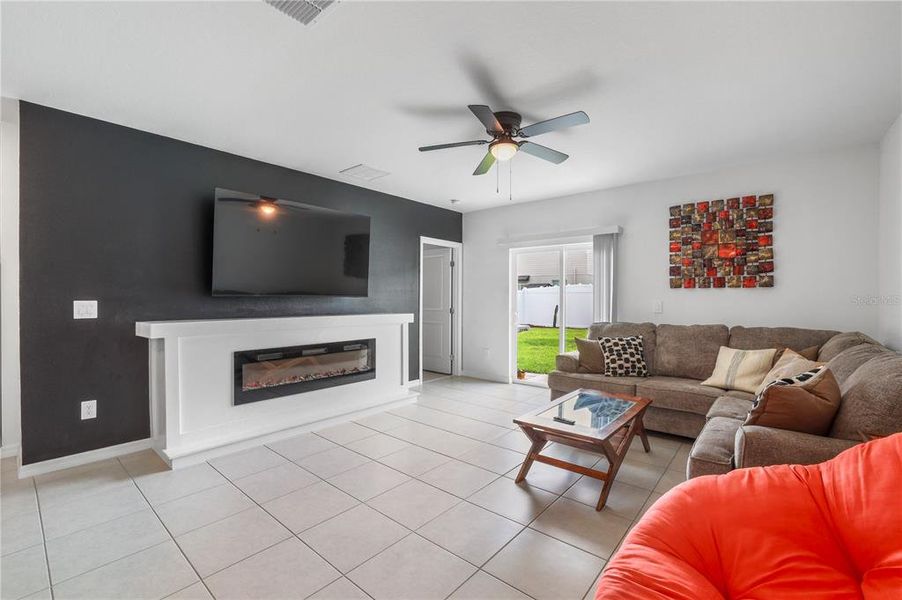 Furnished interior view inside a new home in Cypress Point at Lake Parker, Lakeland (Image 20).