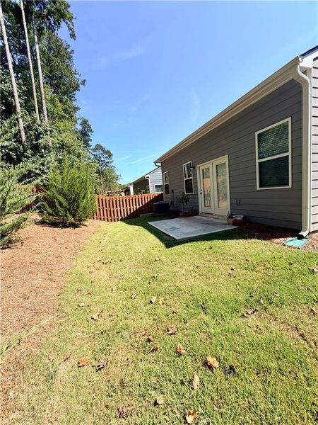 Exterior details and patio area of a home in , Acworth (Image 4).