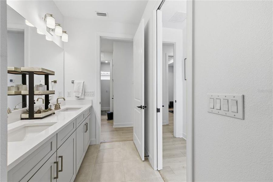 Furnished interior view inside a new home in , Bradenton (Image 49). Furnished interior view inside a new home in , Bradenton (Image 49).