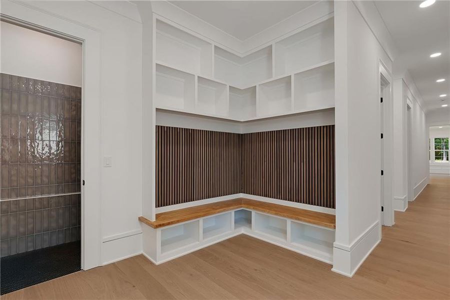 Spacious, unfurnished interior of a new home in , Monroe (Image 143).