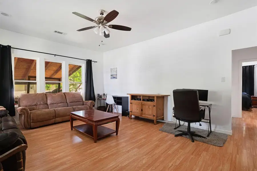 Furnished interior view inside a new home in , Deport (Image 4).