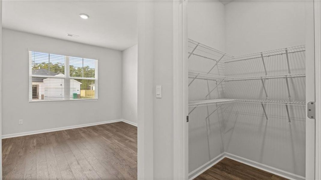 Spacious, unfurnished interior of a new home in Jackson Landing, Jefferson (Image 11).