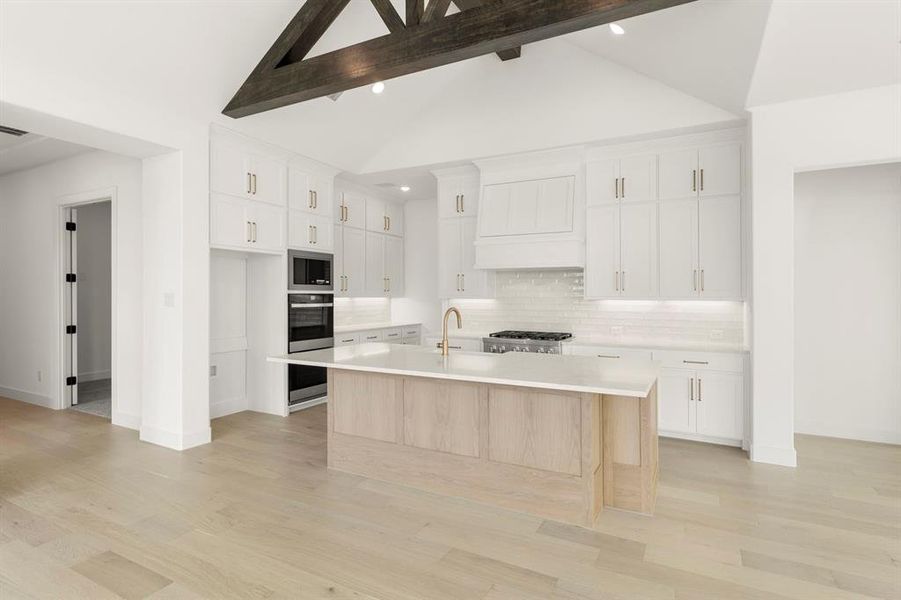 20. 2801 Little Current - Kitchen (2)