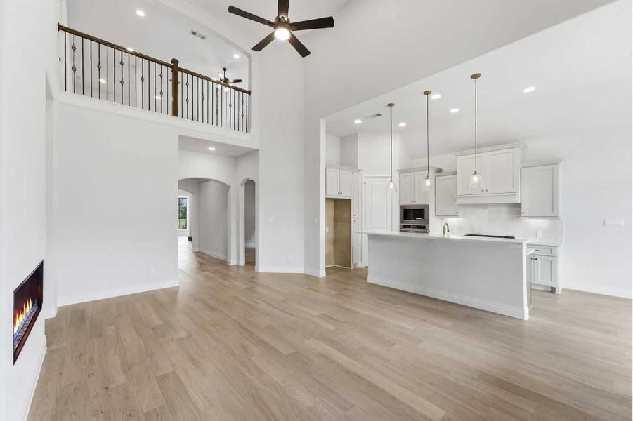 Spacious, unfurnished interior of a new home in Bridgeland 50′, Cypress (Image 27).
