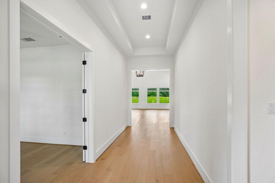 Spacious, unfurnished interior of a new home in Homestead Hill, New Waverly (Image 40).