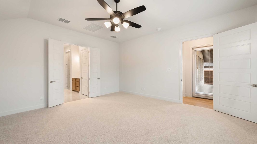 Representative unfurnished interior of a home built from the 2619W by Perry Homes in Crosswinds, Niederwald (Image 10).